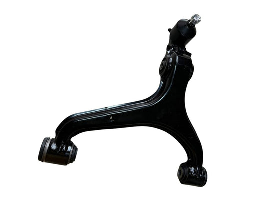 Bandeja delantera inferior derecha ssangyong Rexton 2.9 - Repuestos BYC SPA - BYC - 4450208006 4450208005CH