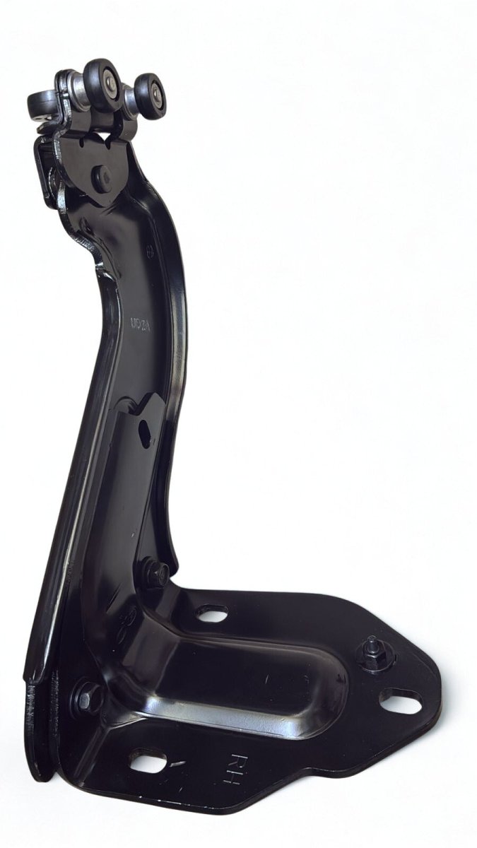 SOPORTE PUERTA RH INFERIOR HY H1 08 - Repuestos BYC SPA - Repuestos BYC SPA - 83960 - 4H000 OR