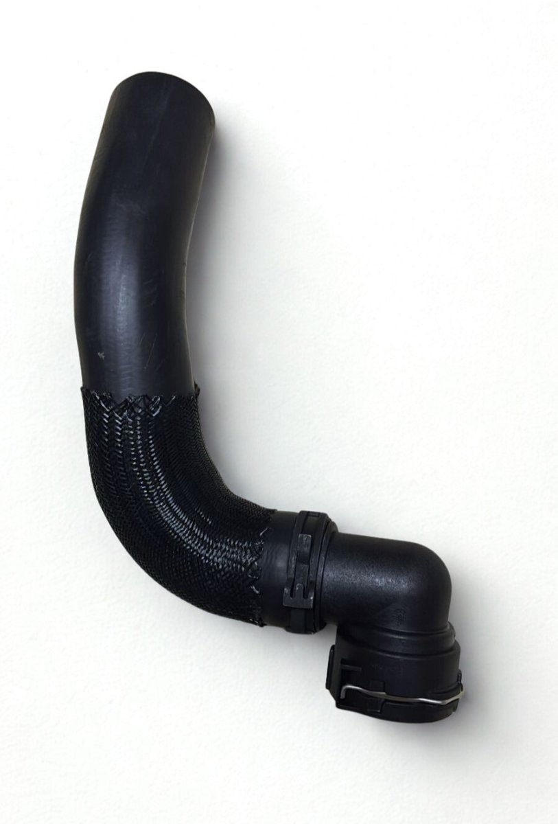 CONECTOR Y MANGUERA RADIADOR INFERIOR CHV CRUZE 1.8 10 - 16 - Repuestos BYC SPA - Repuestos BYC SPA - 95390893