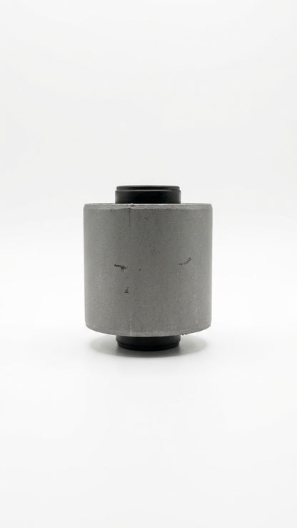BUJE BARRA TENSOR O/ SUSPENCION TRASERA KOREANA HY TERRACAN NISSAN PATHFINDER