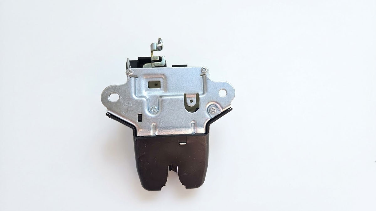 CHAPA TAPA MALETA KIA RIO 4-5 1.2 1.4 12-20