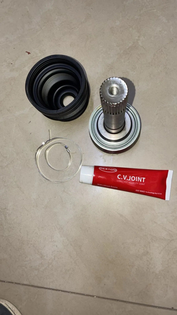 PUNTA HOMOCINETICA LDO RUEDA HY TERRACAN 2.5 - 2.9 28X25X56 - Repuestos BYC SPA - Repuestos BYC SPA - MI-023